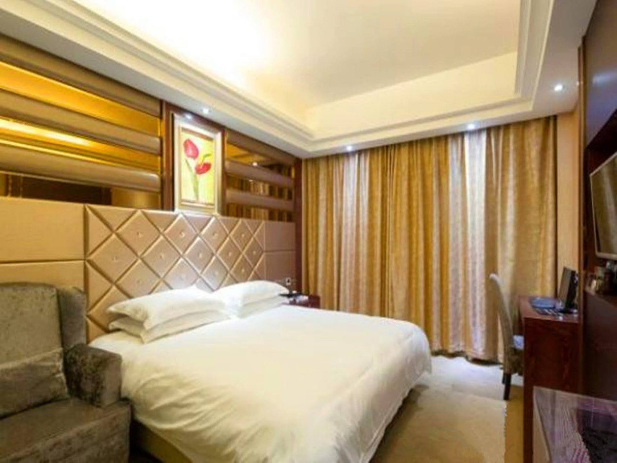 Hotel Jiadi I-wu Exteriér fotografie